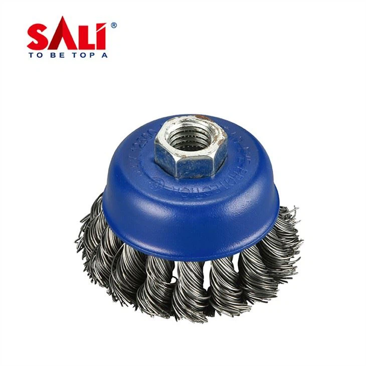 Kina Factory Price High Tension Carbon Twisted Wire Wheel Børste Med Mpa Certifikater